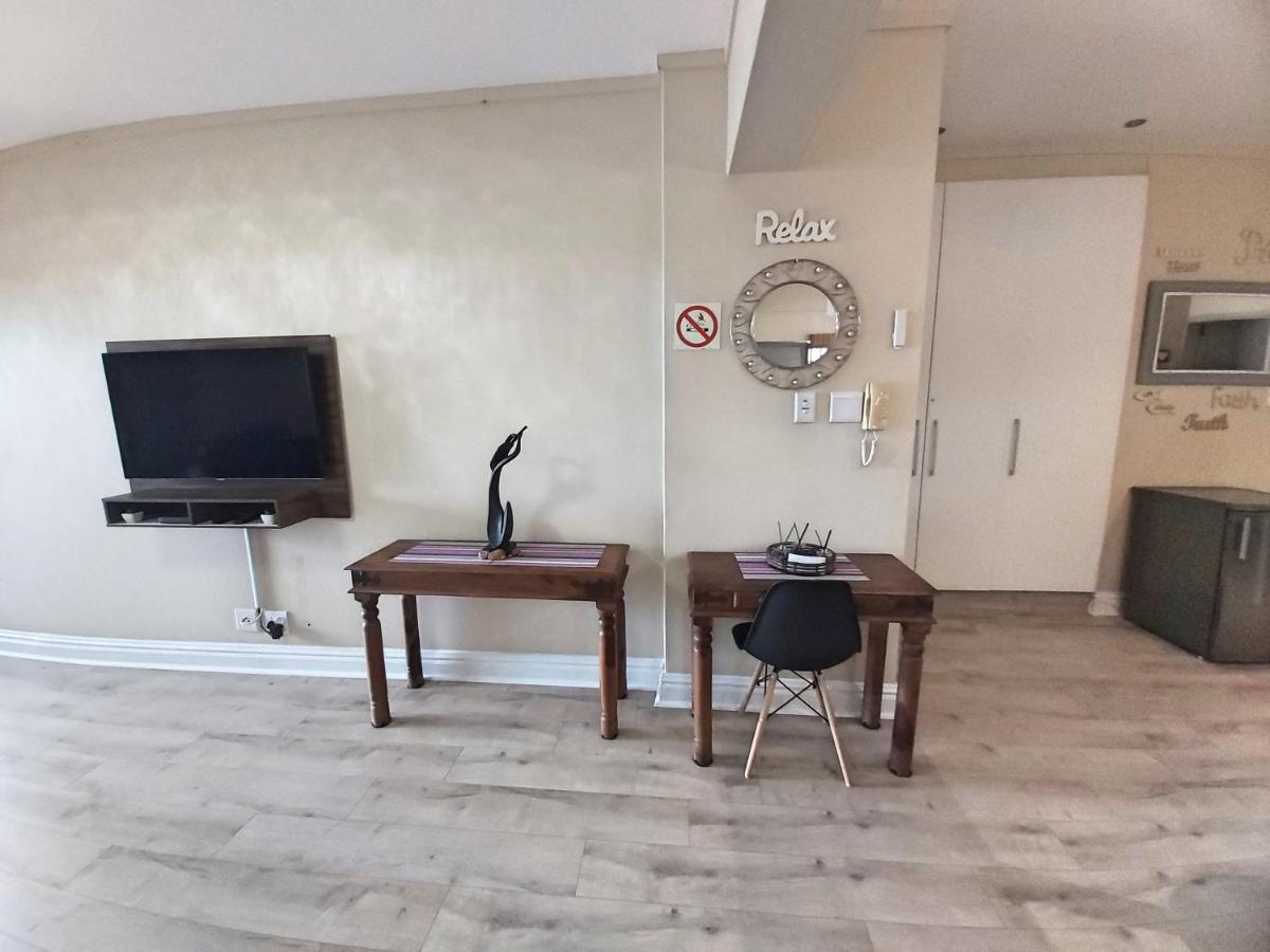 Whale Rock, Modern Beachfront Apartment 마게이트 외부 사진