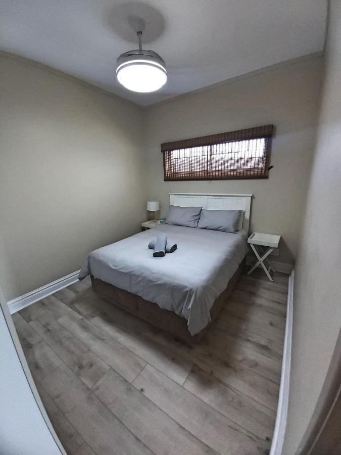 Whale Rock, Modern Beachfront Apartment 마게이트 외부 사진
